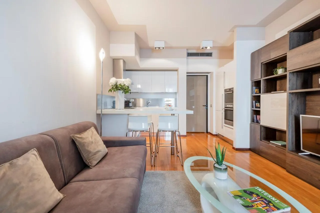 Milan Royal Suites - Centro Italy