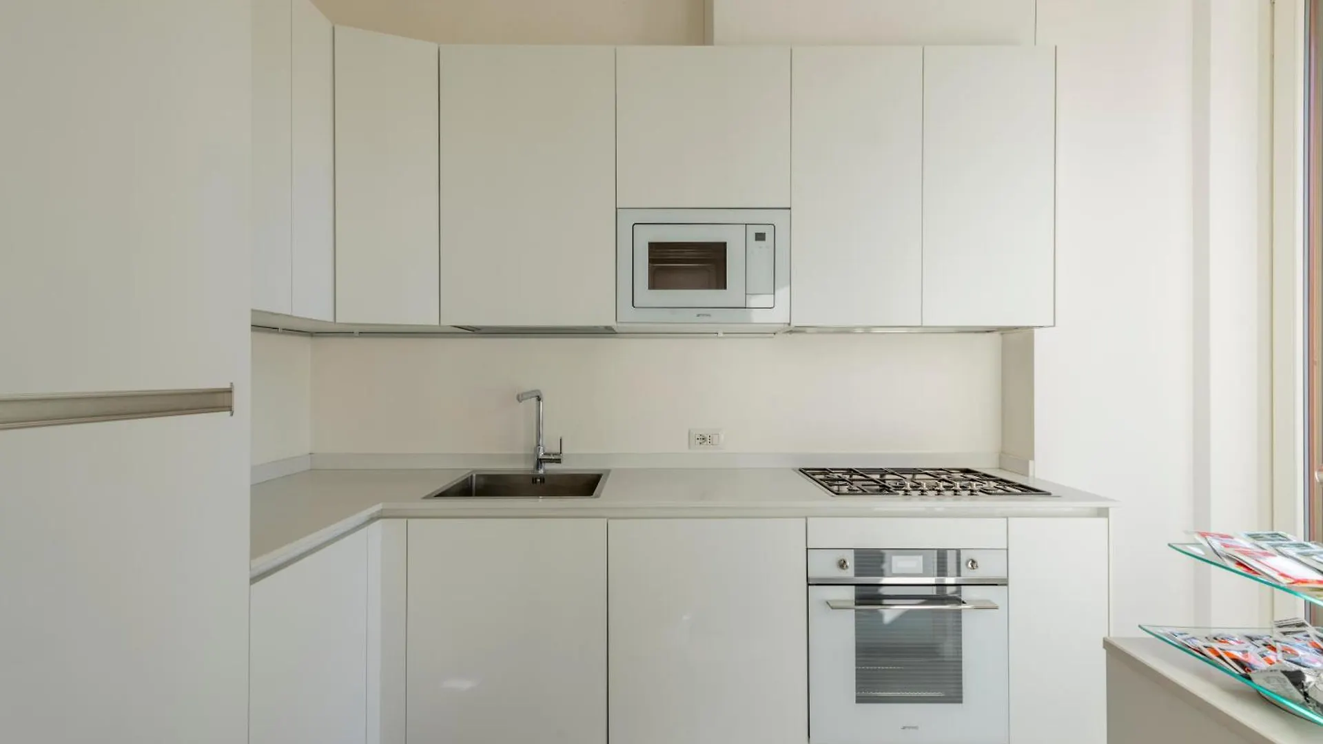 Milan Royal Suites - Centro 0*,