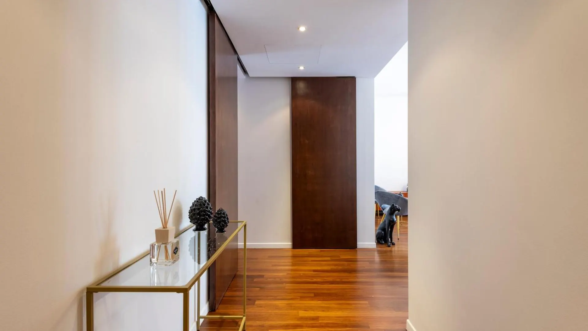 Milan Royal Suites - Centro 0*,